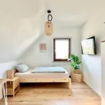 Haus In Ruhiger Umgebung Mit Garten アパート *
