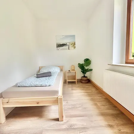 公寓 Haus In Ruhiger Umgebung Mit Garten