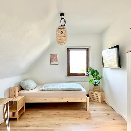 Haus In Ruhiger Umgebung Mit Garten Apartamento *