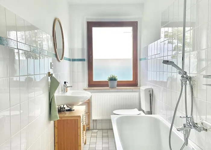 アパート Haus In Ruhiger Umgebung Mit Garten ラックヴィッツ
