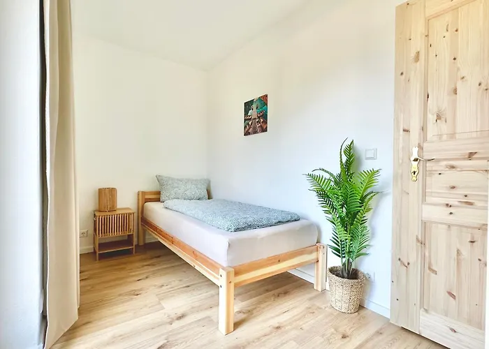 Haus In Ruhiger Umgebung Mit Garten 拉克维茨