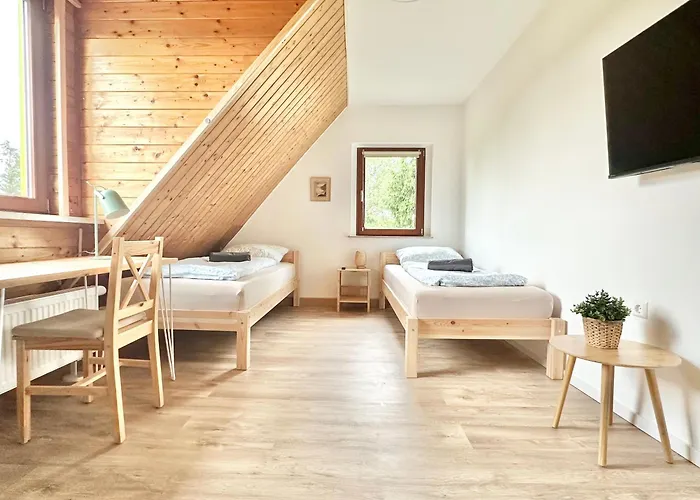 Haus In Ruhiger Umgebung Mit Garten