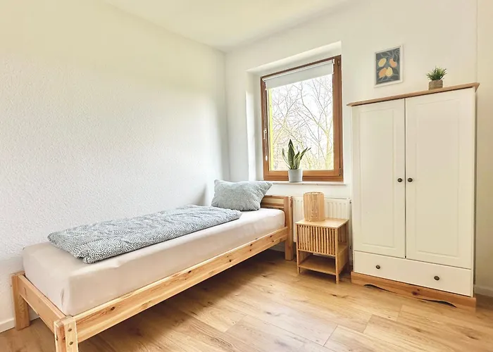 Haus In Ruhiger Umgebung Mit Garten アパート ラックヴィッツ